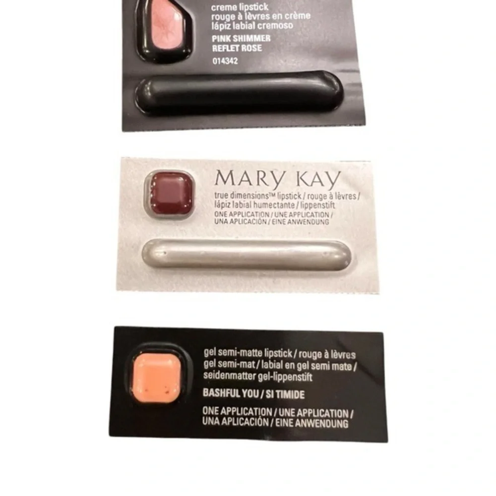 Mary Kay Lot Assorted‎ Samples New & Discontinued Colors Single Use Travel #107
